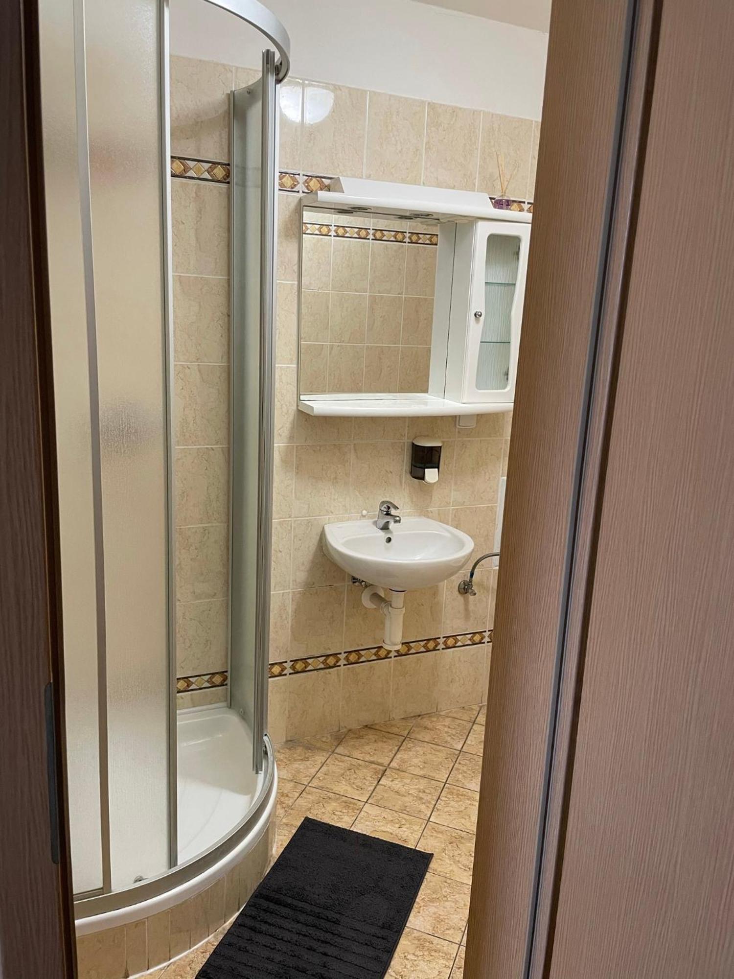 Orlovna Sitborice Hotel Room photo